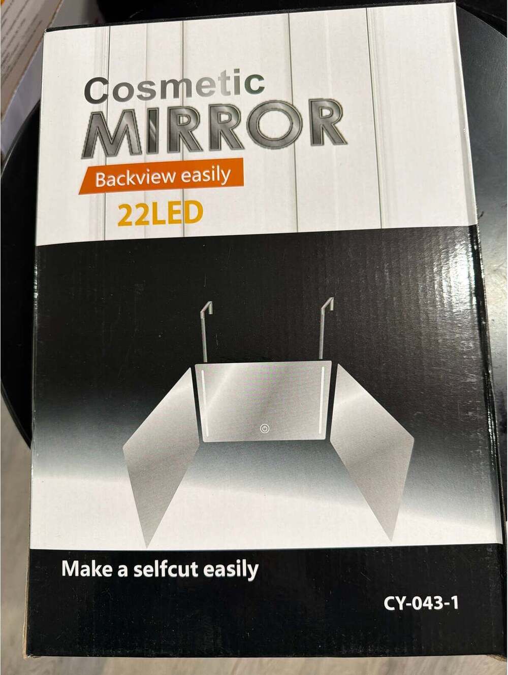 22-LED Three-Way Self-Haircut Mirror – Model CY-043-1